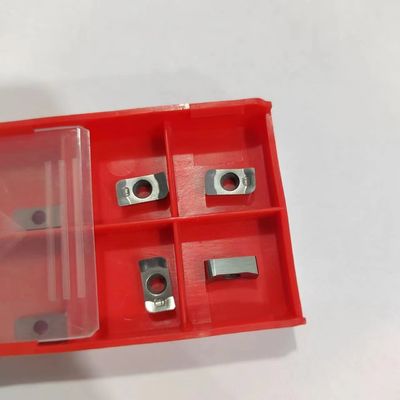 Καλή τιμή. Εναλλακτική στην κατακόρυφη μηχανή κοπής καρβιδίων για την επεξεργασία χάλυβα σε απευθείας σύνδεση