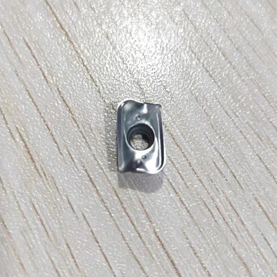 Καλή τιμή. K40 R390-11T320E-PM Τυποποιημένη μηχανική λεπίδα πλοίου CNC Carbide Εισάγει υψηλή αντοχή για εξωτερικό εργαλείο στροφής σε απευθείας σύνδεση